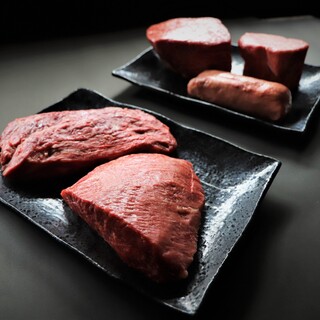 黒毛和種×未経産メス×炭火焼こだわりのお肉たちを塊で喰らう