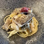 ビストロスリール - 鮎とゴーヤのパスタ