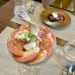 ビストロスリール - 桃パフェ