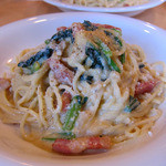 イルゴローソ - 小松菜入りカルボナーラ