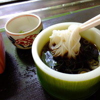 ひろ文 - 流しそうめん(わらび餅付き)：1300円