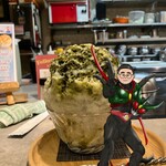 いか玉屋プラスアルファー - デカい‼︎   ちなみにエクシードギルスの身長は200cmだ。　