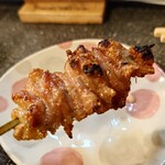 焼き鳥とおつまみ 佐藤 - カワ♪