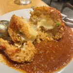 カプリチョーザ - 【大創業祭】
      ✅トマトとニンニクスパゲッティ¥1.280→¥640
      ✅チーズ入ライスコロッケ¥960
      　※キャッシュレス決済可