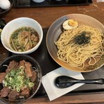 牛すじホルモン 二刀流武蔵 - 