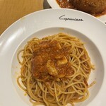 カプリチョーザ - 【大創業祭】
      ✅トマトとニンニクスパゲッティ¥1.280→¥640
      ✅チーズ入ライスコロッケ¥960
      　※キャッシュレス決済可