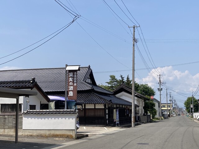 цЭ▒хЕЙуБощЕТшФ╡ - хНЧч▒│ц▓вя╝ИцЧецЬмщЕТуГРуГ╝я╝Йの写真