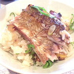 宇豆基野 - 焼き秋刀魚の渋栗ご飯