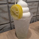 イースタイムカフェ&アンデルセン - レモンフロート