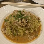 ワインの森 - 担々麺！