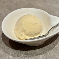 旬菜ステーキ処 らいむらいと - アイス付き