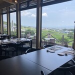 大和四季旬菜 白雲庵 - 店内。景色もいいです♪