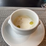 大和四季旬菜 白雲庵 - とうもろこしの冷製スープ。とても甘くて上品。