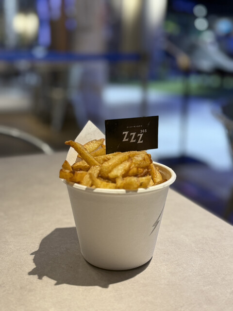 ポテトです。 zzz365 BiVi新札幌店 （ジージーサンロクゴ） - 新さっぽろ/パブ