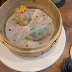 小菜中華-YUÁN- - 焼売と餃子どっちも美味い、よだれ鶏のソースで食べても美味しい
