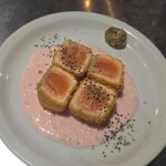 有頂天 - これがうまい！！レアサーモンカツ！