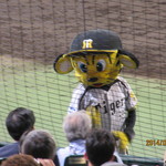 こうして見るとトラッキーがいいトシに見えるｗ