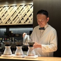 鮨m - 