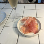 MID TREE 代官山 - ハモンセラーノ　かな