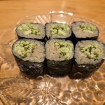 すしやのたい悟 - 本山葵巻き（中味は胡瓜ではなくて本山葵拍子切り）