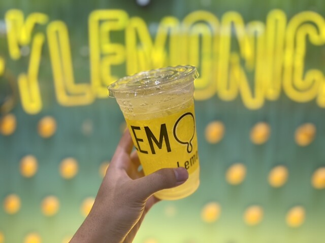 レモネード よりみちレポ】期間限定！瀬戸内レモネードのドリンクスタンドが登場