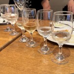 フォーハーツカフェ - 白ワイン飲み比べ