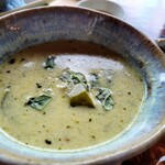 ミノリ・アン - 