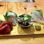 酒肴商店 アジト - 旬の刺身盛合せ