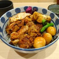 やきとり お㐂樂 人形町店 - 焼鳥丼（大盛）1,350円