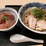 あら炊き中華そば 魚櫓魚櫓 - 