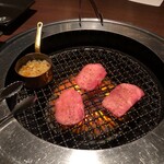 焼肉 虎龍 北新地店 - 
