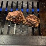 東京苑 - レバーのシャトーブリアンロックカット焼き