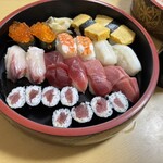 寿司富 - お寿司　2人分　ボリュームたっぷり