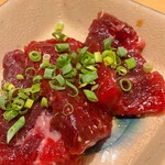 すしやのたい悟 - ニタリ鯨漬けさんでーす。③