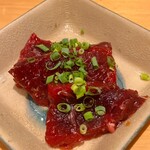 すしやのたい悟 - ニタリ鯨漬けさんでーす。②