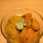 すしやのたい悟 - 2種の生海胆 汲み上げ湯葉とマスカルポーネさんでーす。②