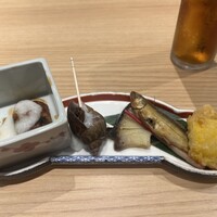 鮨やすぞう。 - 右は大好きなトウモロコシの天ぷら