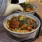 ひつまぶし鰻伸 - 