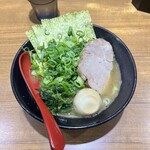 麺家 黒 - 