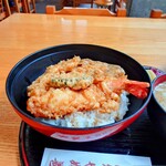 やぶ善 - しっとりと仕上がった、老舗蕎麦屋の"天丼"。