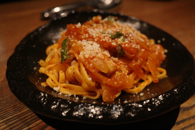 ヨルヤ① ヨルヤ （yoruya）のご予約 - 外苑前/ワインバー | 食べログ