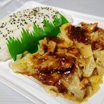 ファミリーマート - 料理写真:びっくりや監修 味噌だれで食べる焼肉弁当 647円