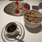 フランス料理 壺中天 - 茶菓子も　一流だよ