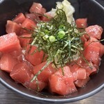 まぐろのなかだ屋 - 