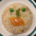 凜香飯店 - 半チャーハンも鼻高々