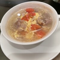 中国料理 四川 - 牛肉と卵とトマトのスープ