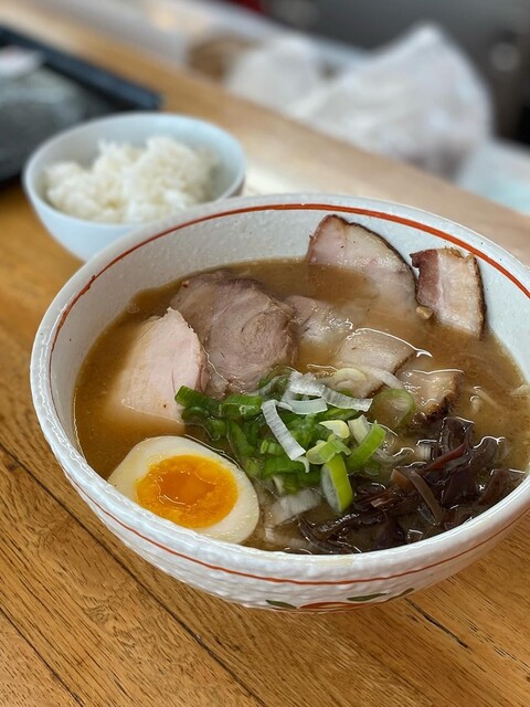 富良野ロープウェイ山麓駅のラーメンコーナー | スキー場グルメ