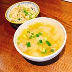 タイ料理トムヤムくん - スープ、小サラダ