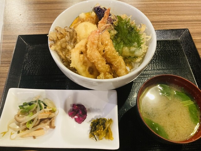 旬菜和食 壱護 - 青葉通一番町（居酒屋）の写真