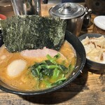 家系ラーメン クックら - アブラオオメX海苔